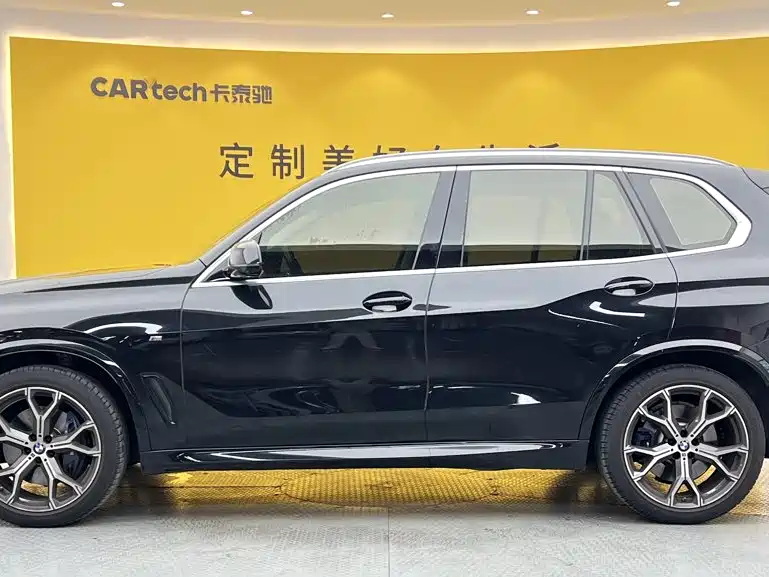 BMW X5 (Import) — фото 7