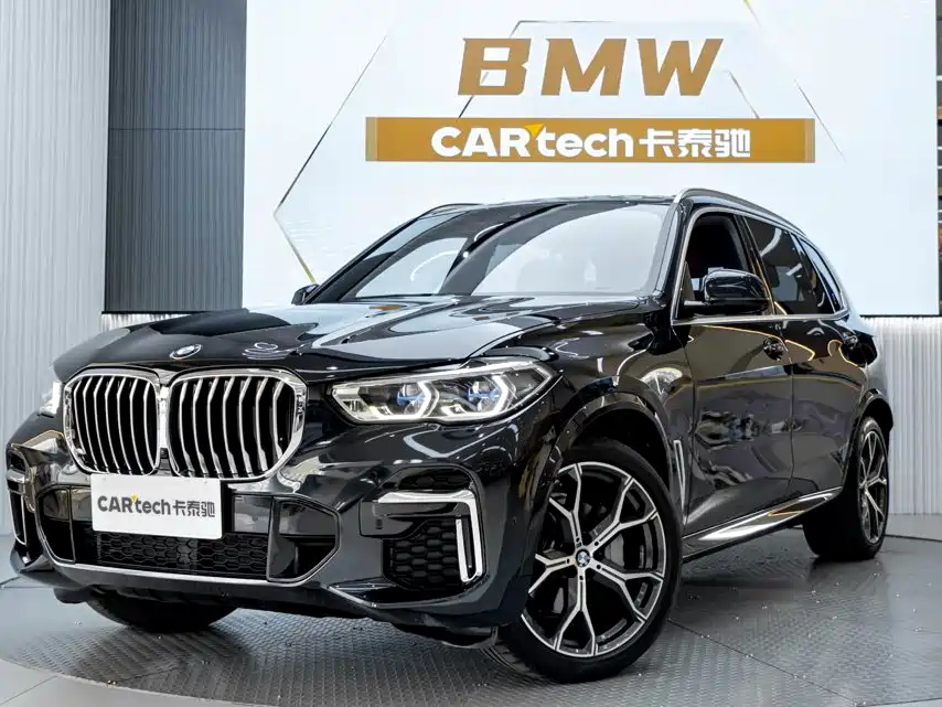 BMW X5 — фото 2