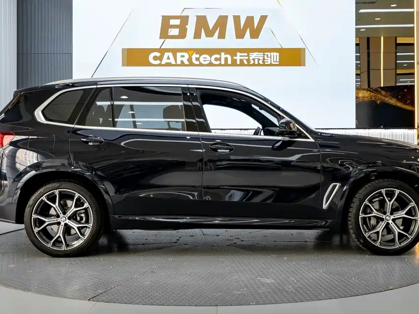 BMW X5 — фото 4