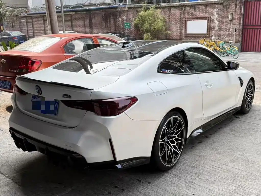 BMW M4 — фото 3