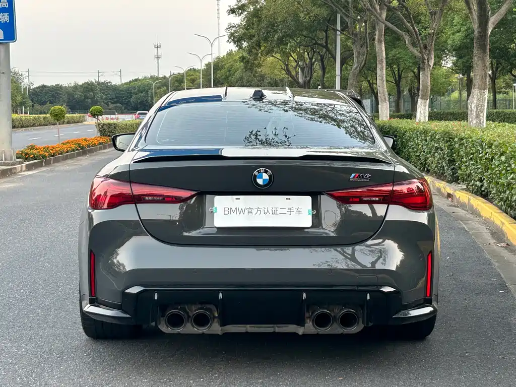 BMW M4 — фото 4
