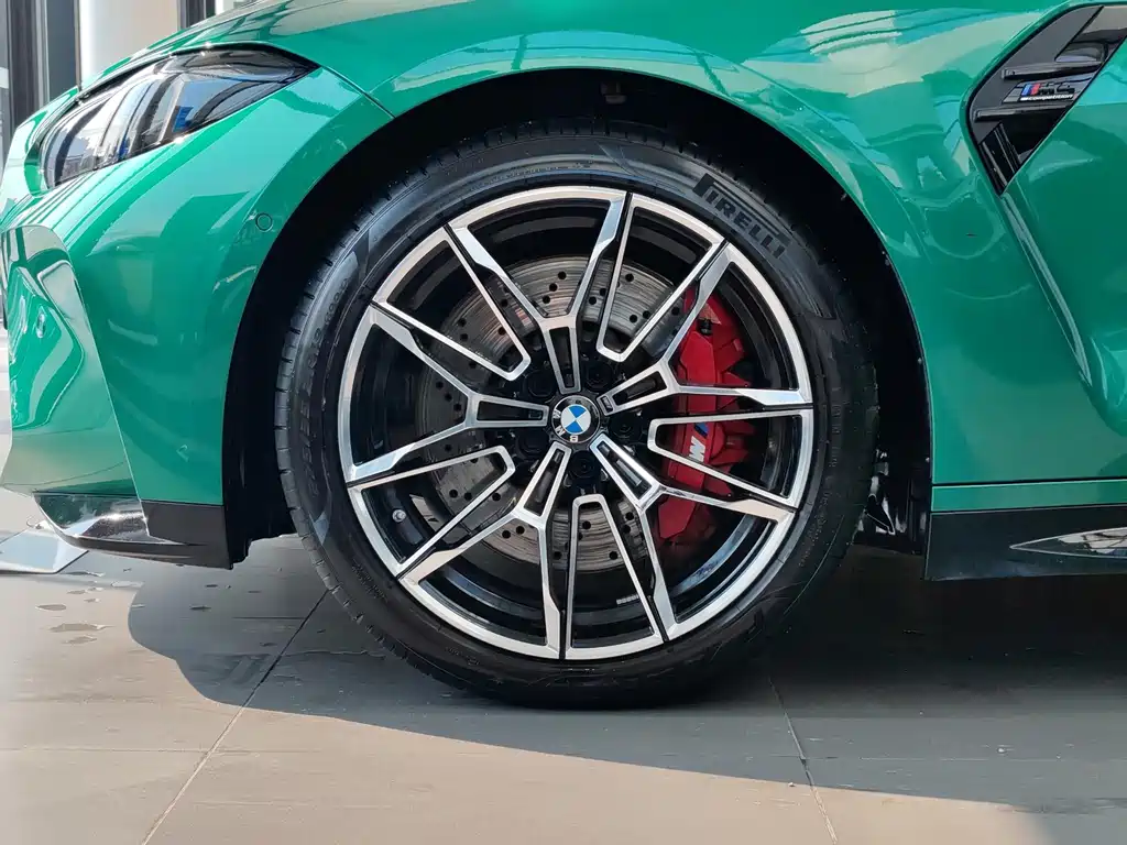 BMW M4 — фото 13