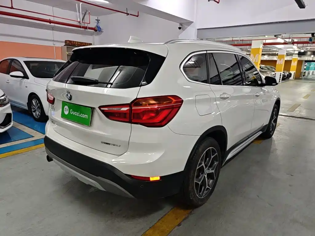 BMW X1 — фото 6