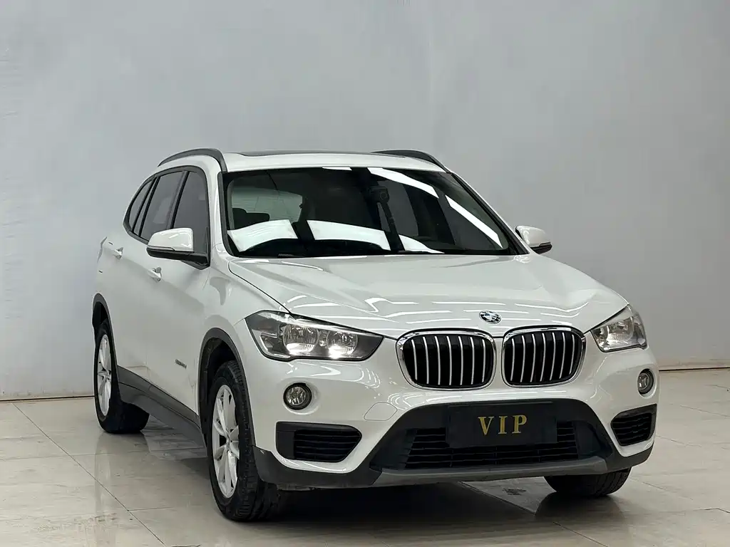 BMW X1 — фото 3