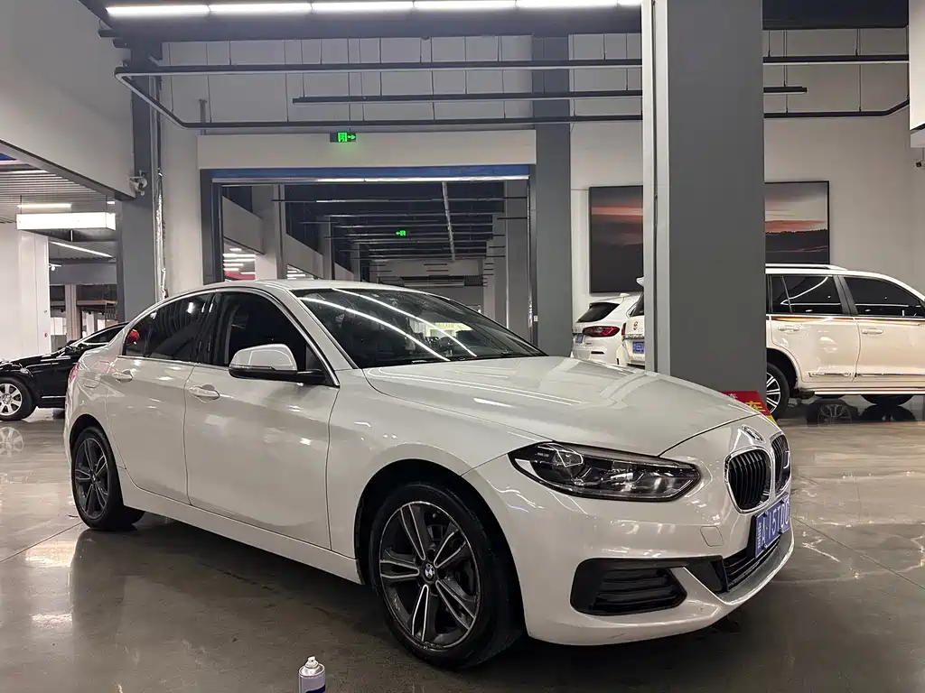 BMW 1 Series — фото 10