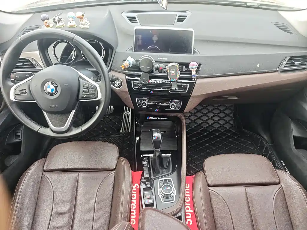 BMW X1 — фото 13