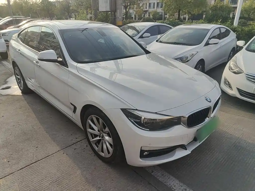 BMW 3 Series GT — фото 3