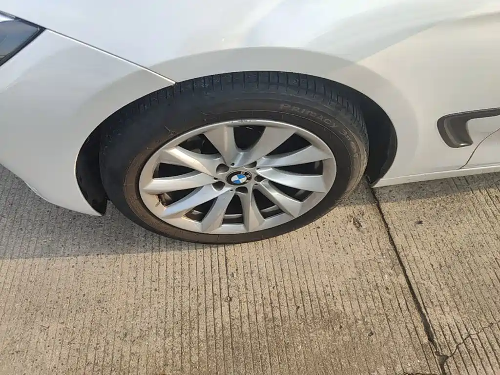 BMW 3 Series GT — фото 22