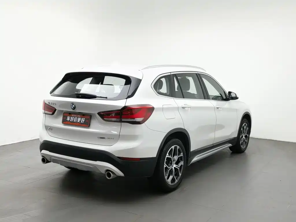 BMW X1 — фото 2