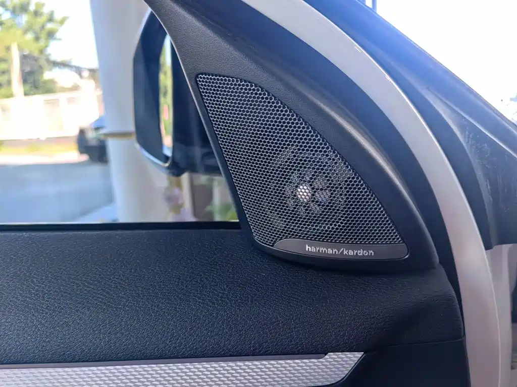 BMW X2 — фото 13