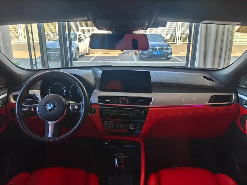 BMW X2 — фото 8