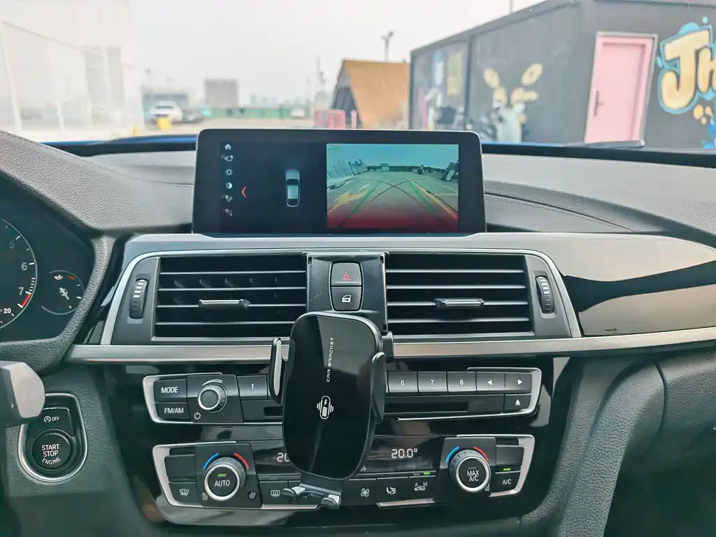 BMW 3 Series GT — фото 17