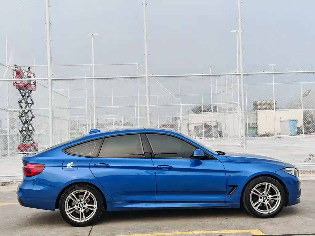 BMW 3 Series GT — фото 4