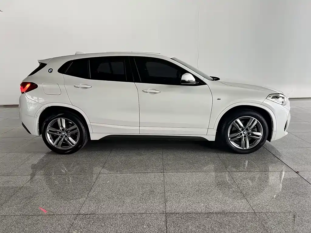 BMW X2 — фото 2