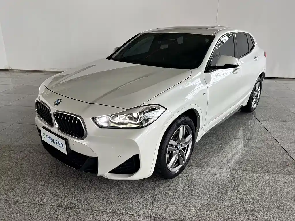 BMW X2 — фото 19