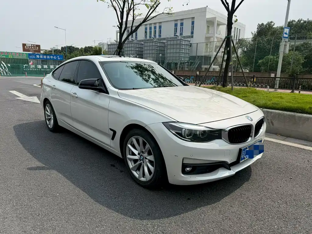 BMW 3 Series GT — фото 3