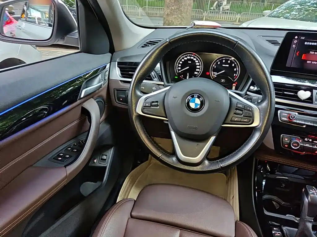 BMW X1 New Energy — фото 10
