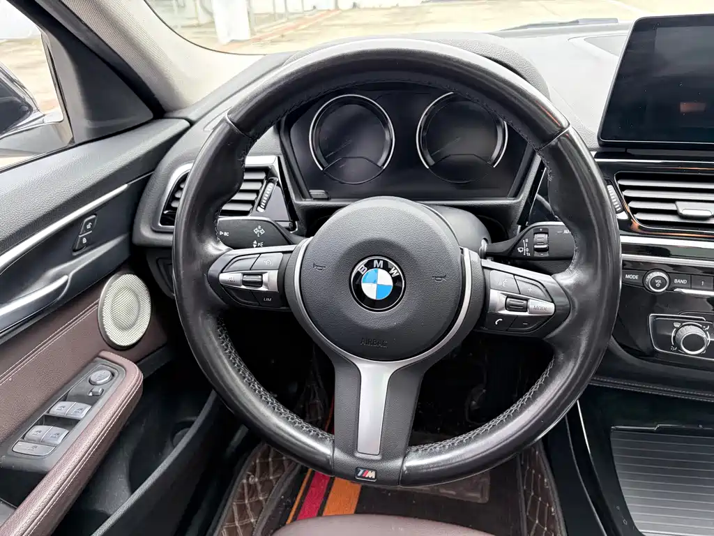 BMW 1 Series — фото 15