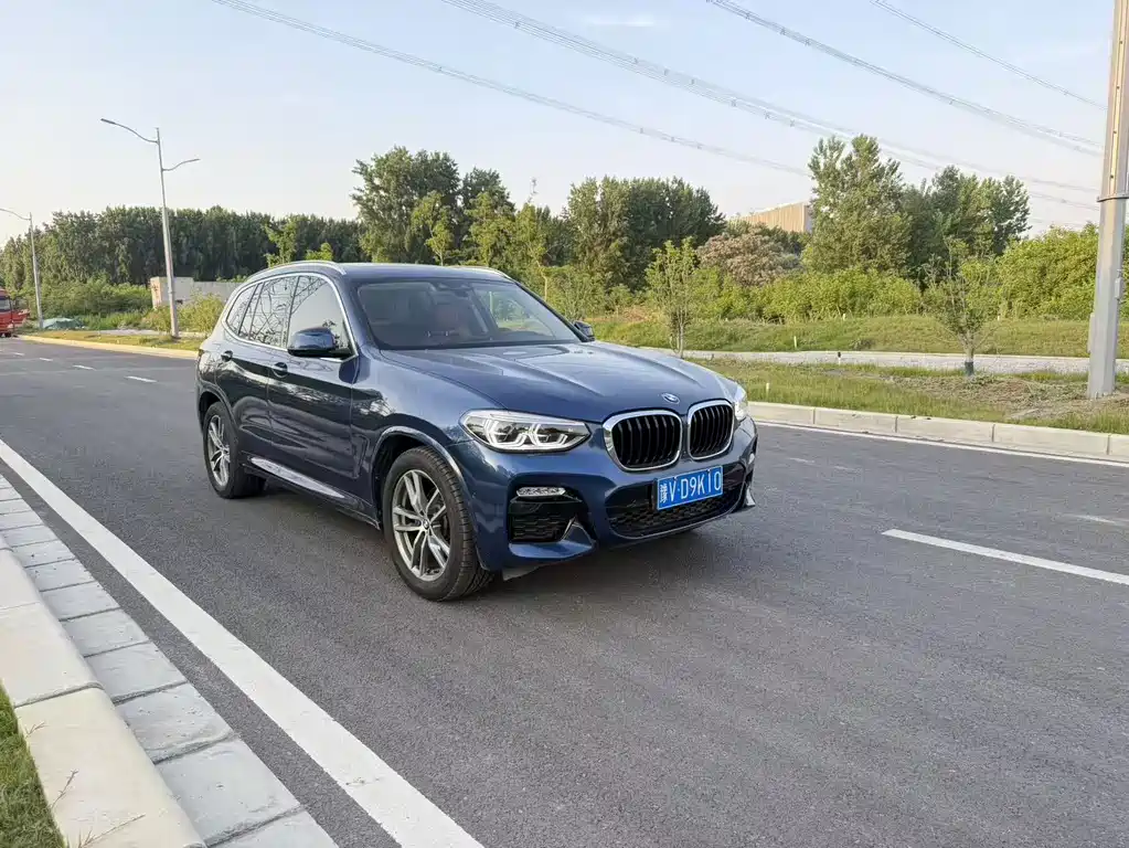 BMW X3 — фото 3