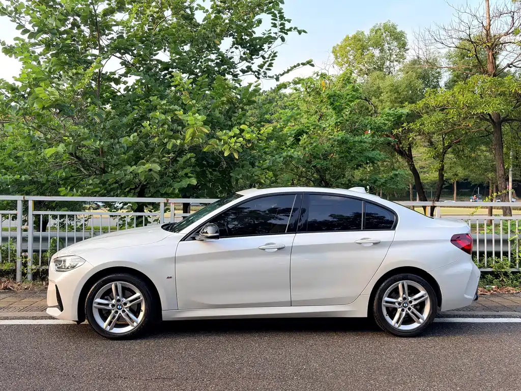 BMW 1 Series — фото 2