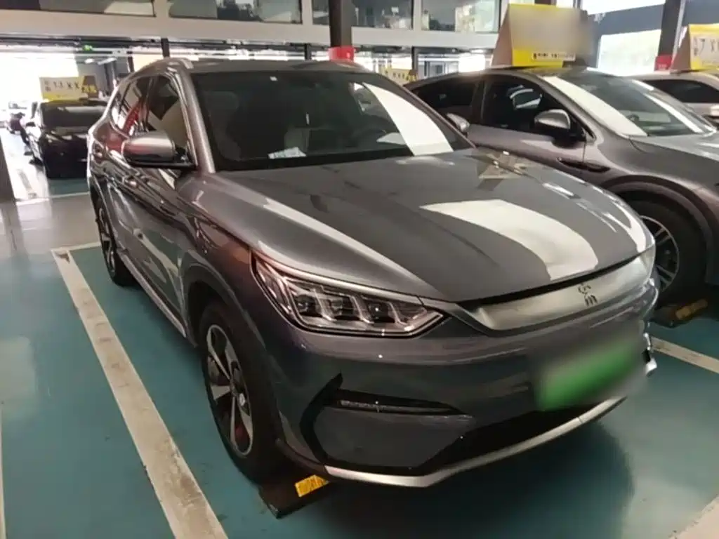 BYD PLUS New Energy — фото 4