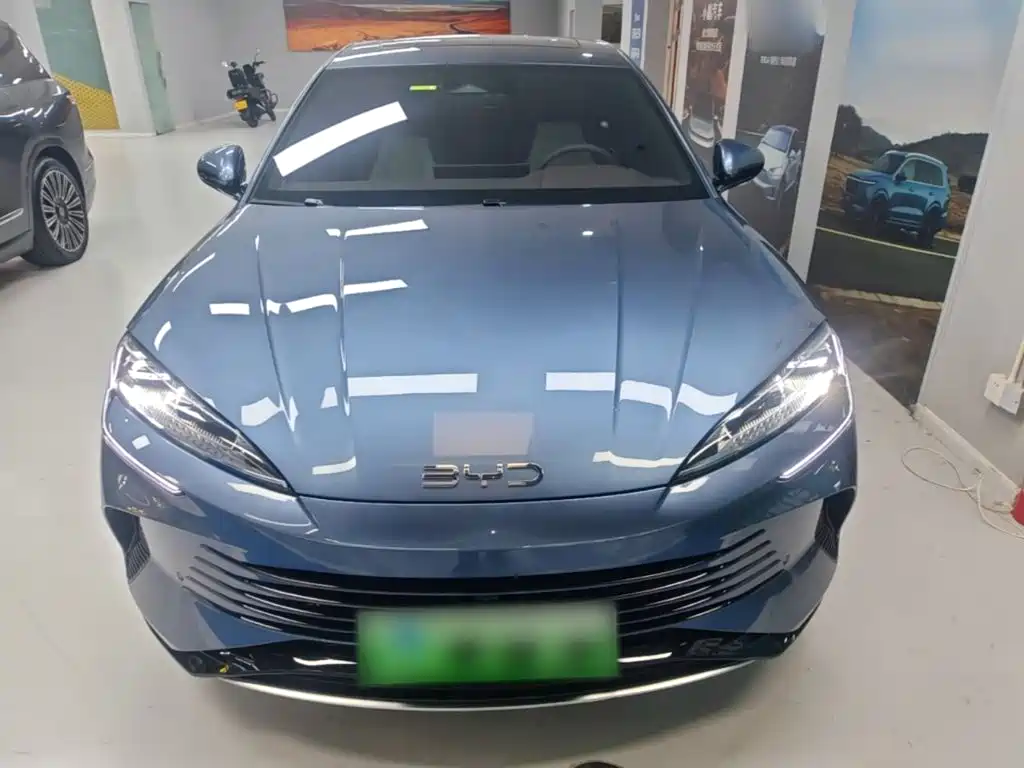 BYD Seal 07 DM-i — фото 3