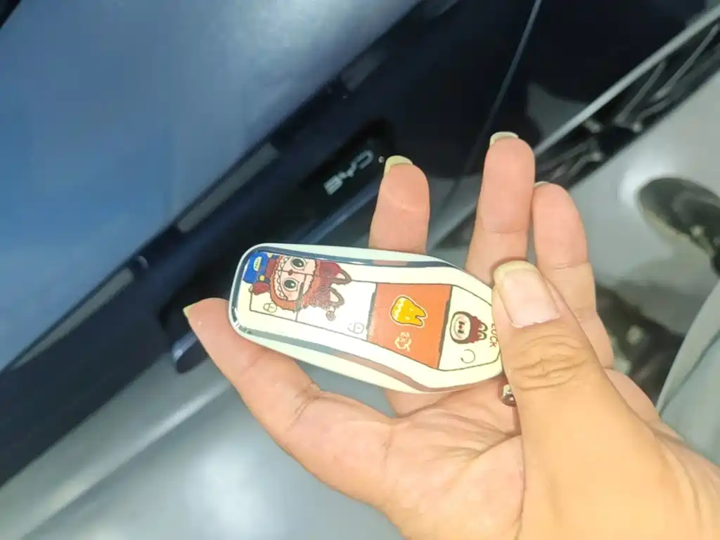 BYD Seal 07 DM-i — фото 9