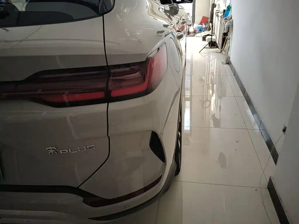 BYD PLUS New Energy — фото 8