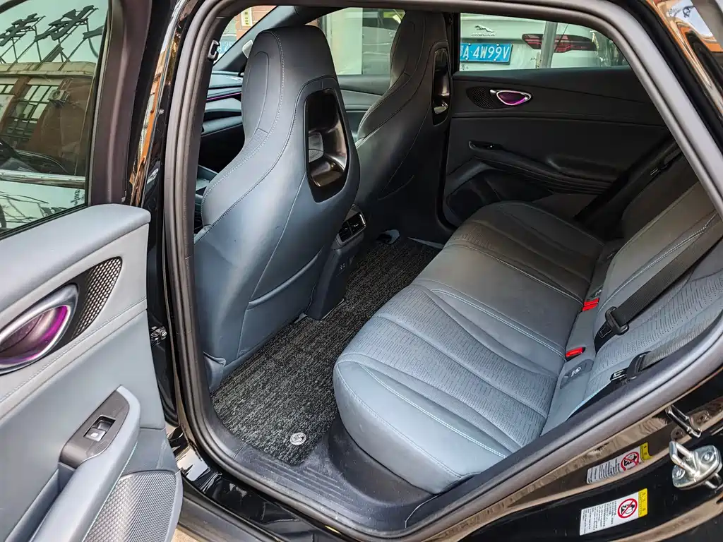 BYD Seal 06GT — фото 3