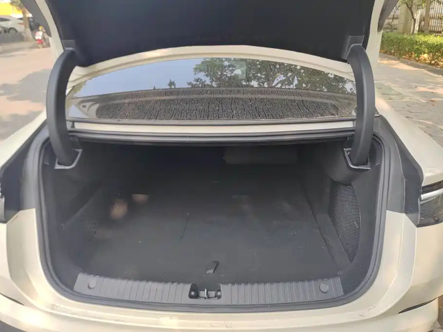 BYD Seal 07 DM-i — фото 4
