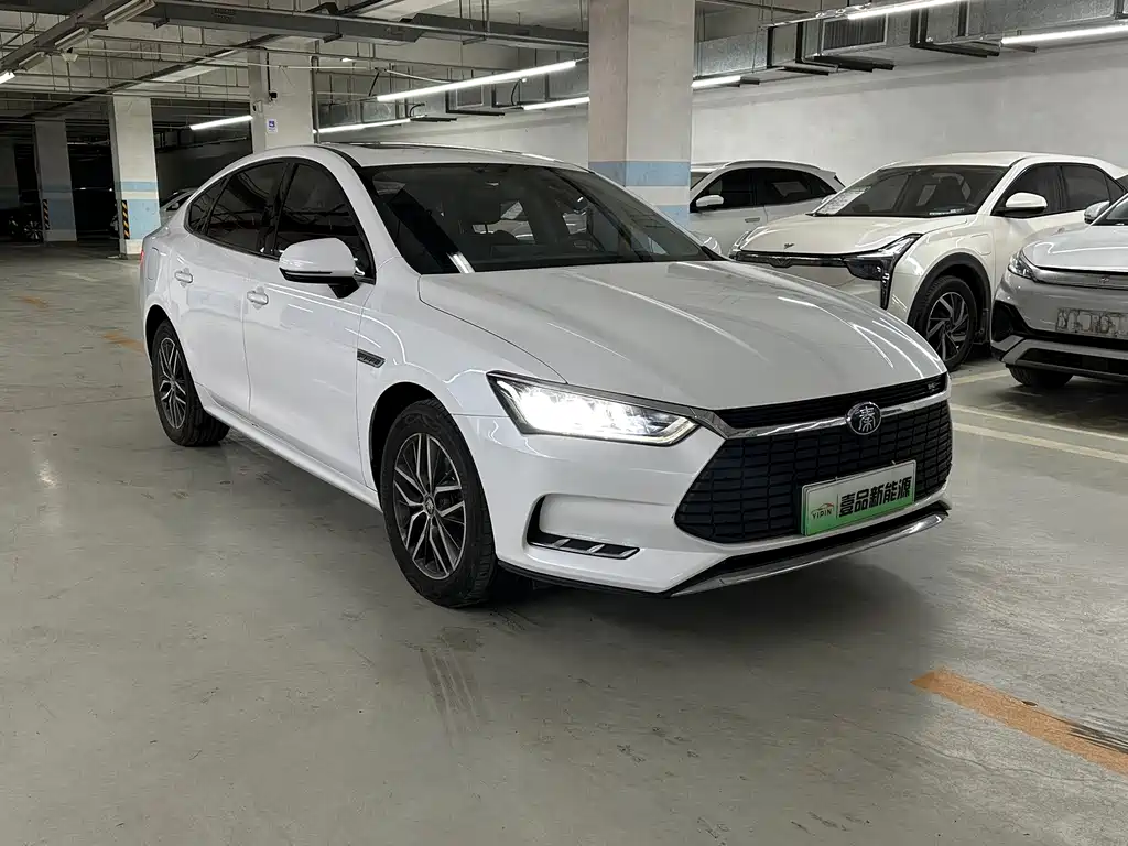 BYD Qin Pro NEV — фото 3
