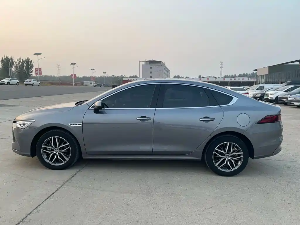BYD Qin PLUS — фото 8
