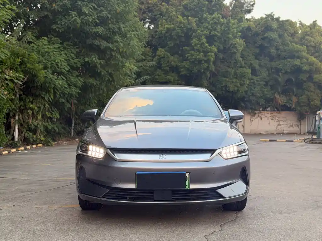 BYD Qin PLUS — фото 15