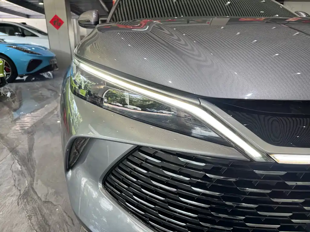 BYD Qin L — фото 19