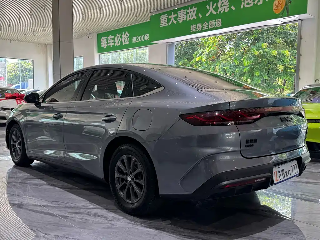 BYD Qin L — фото 6