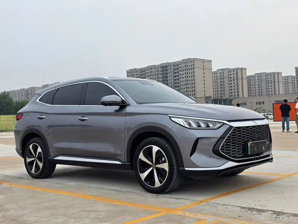 BYD PLUS New Energy — фото 3