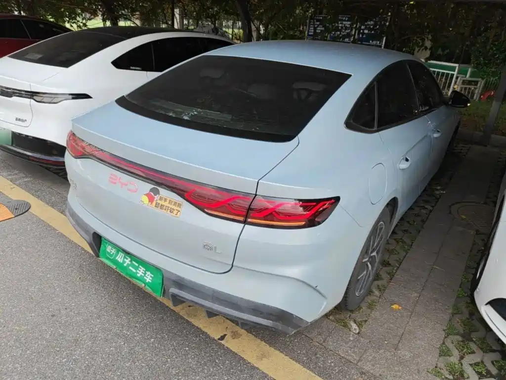 BYD Qin L — фото 6
