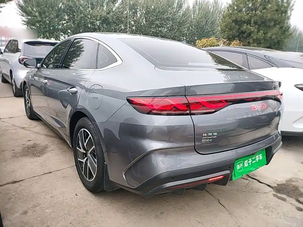 BYD Qin L — фото 4