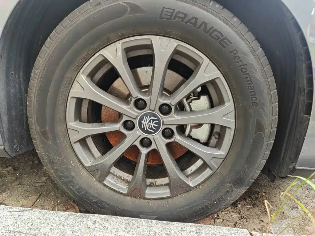 BYD Qin L — фото 24