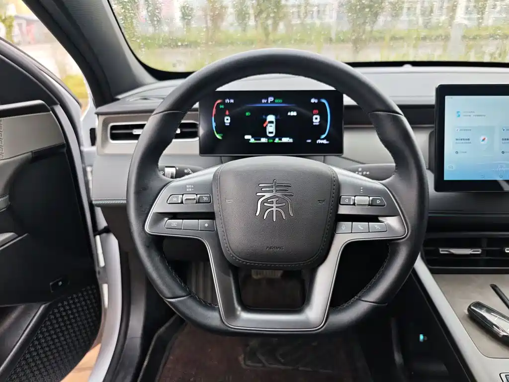 BYD Qin PLUS — фото 10