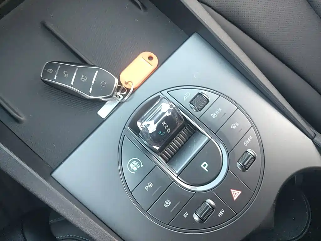 BYD Seal 06 — фото 13