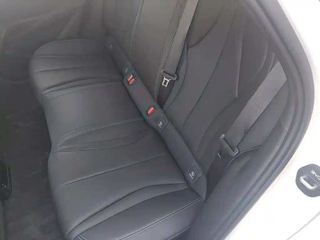 BYD Seal 06 — фото 16