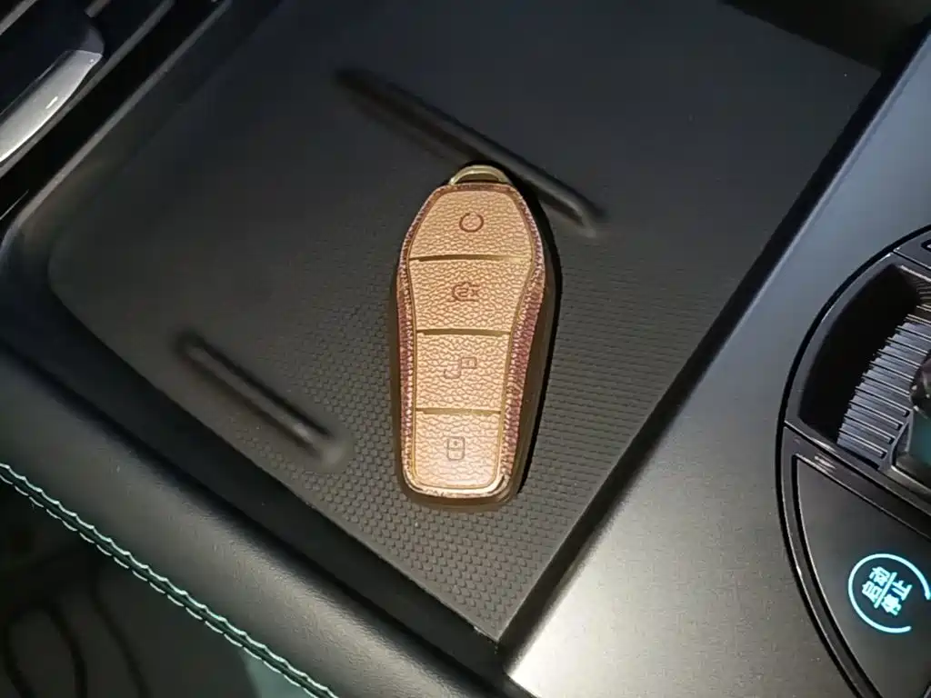 BYD Seal 06 — фото 8
