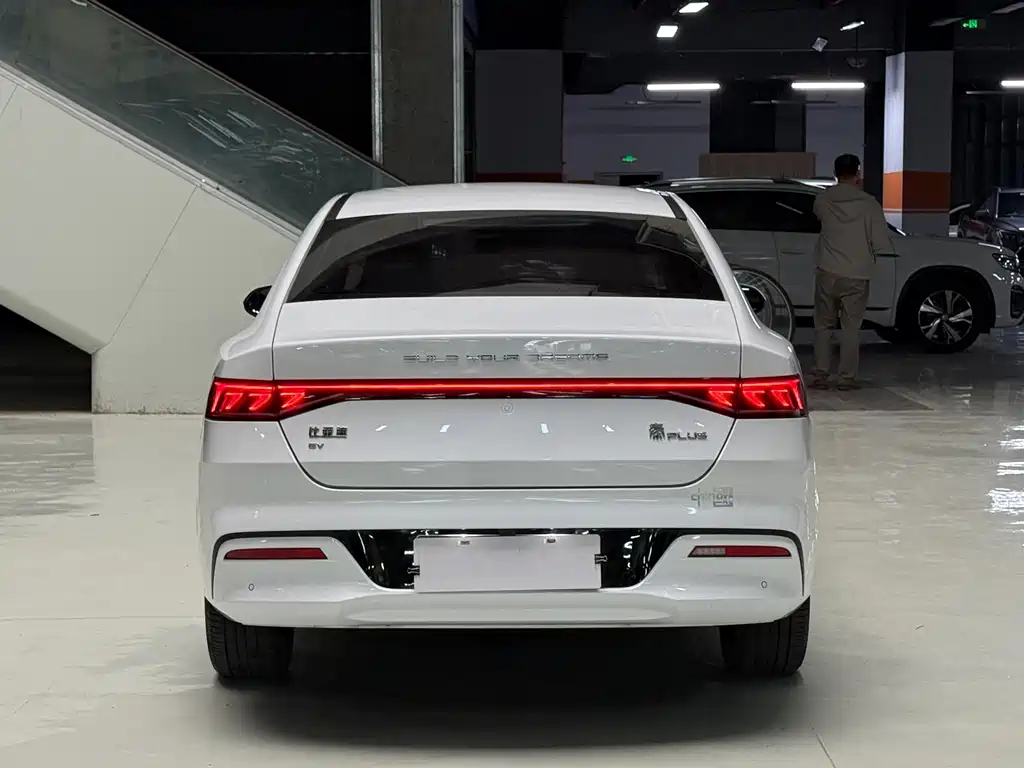 BYD Qin PLUS — фото 6