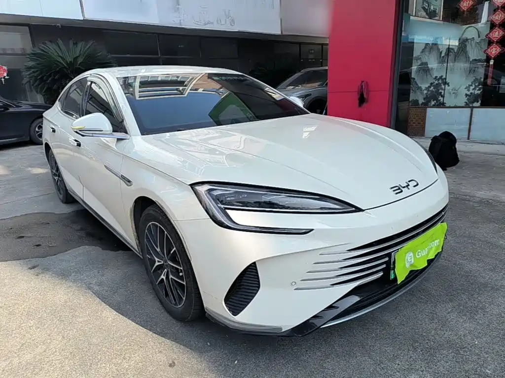 BYD Seal 07 DM-i — фото 3