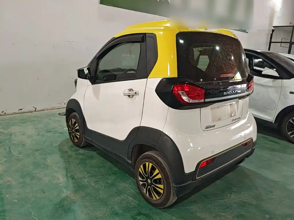 Baojun E100 — фото 23