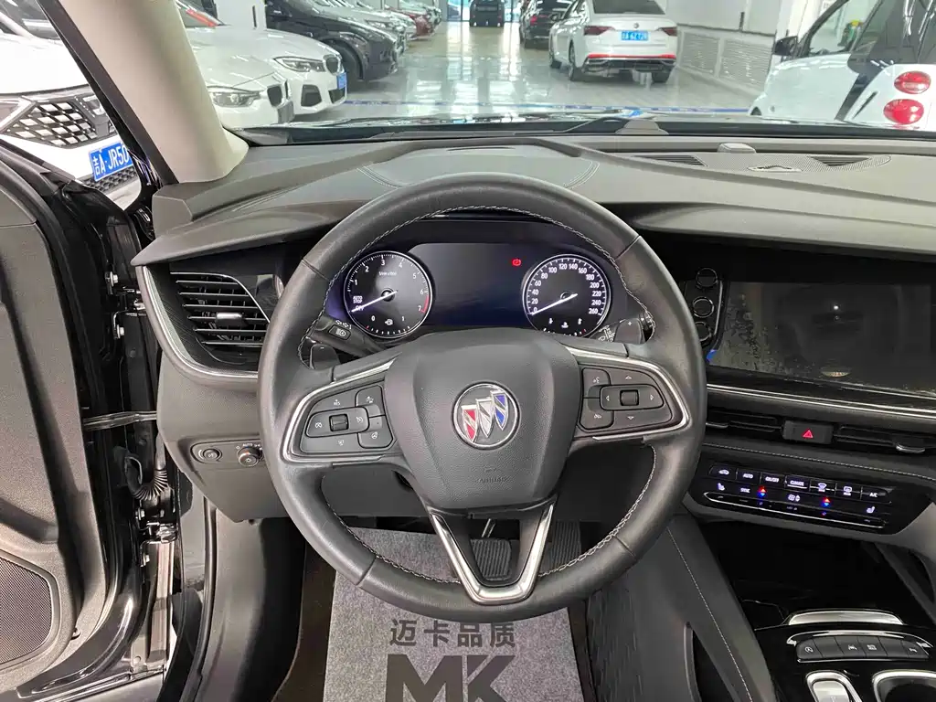Buick Envision Plus — фото 7