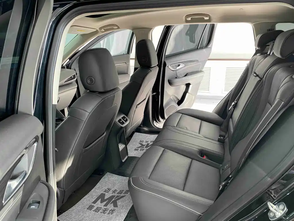 Buick Envision Plus — фото 10