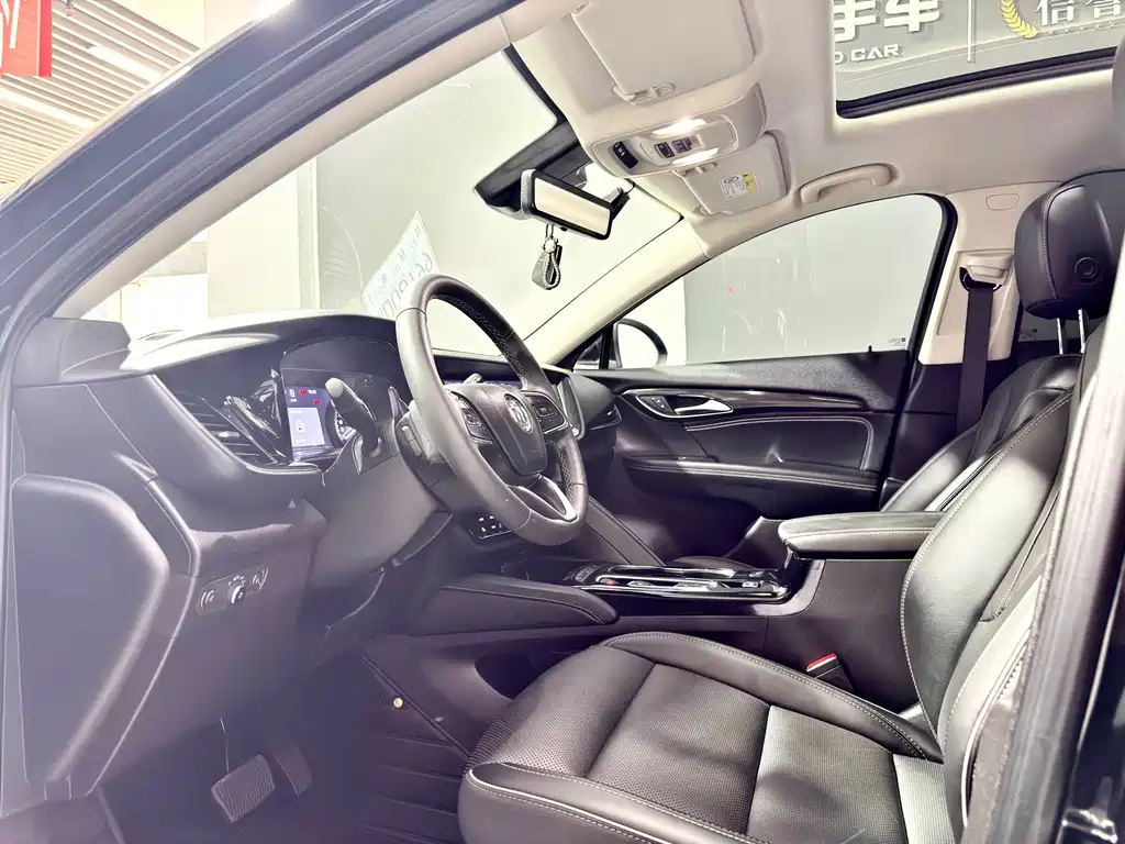 Buick Envision Plus — фото 10