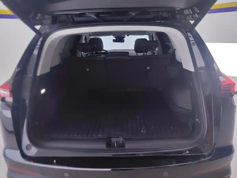 Buick Envision Plus — фото 4